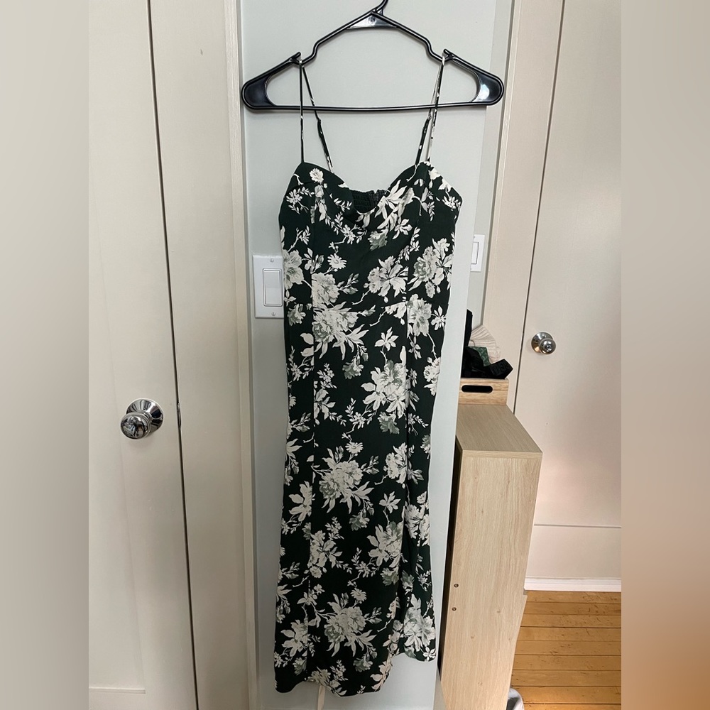 Abercrombie and fitch high slit green floral dress